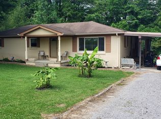 835 Cooper Ave, Smithville, TN 37166