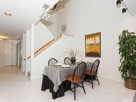 5th image of 78 Chestnut Ln
