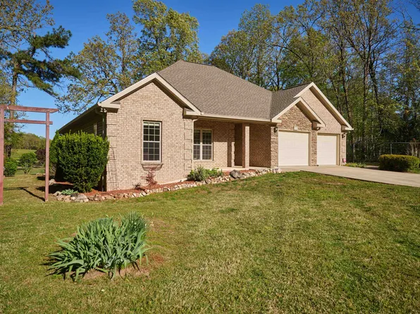 21 Tohatchi Dr, Cherokee Village, AR 72529