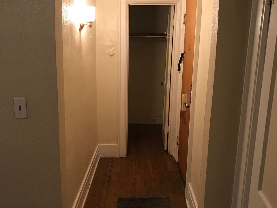 1st image of 433 Norwood Ave #2REAR