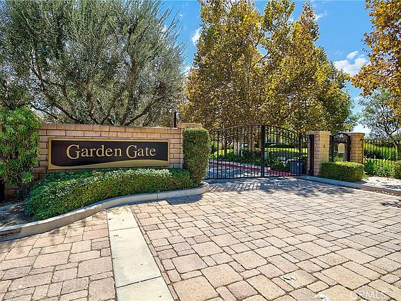 4th image of 9789 Winterberry Dr