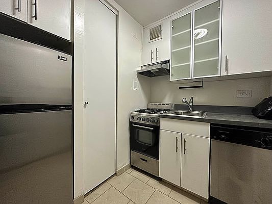 2nd image of 6550 Wetherole St APT 1A