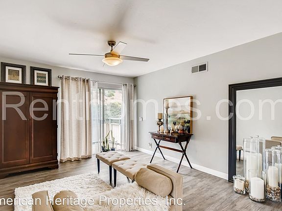 3rd image of 8755 Gilman Dr Unit G