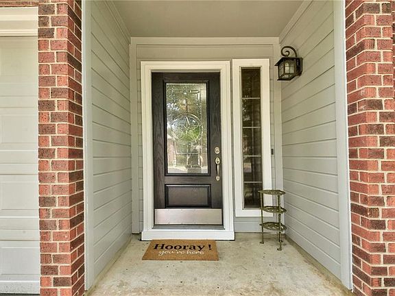 3rd image of 8413 Glen Canyon Dr