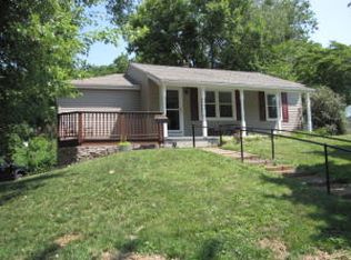 717 Dupont Cir SW, Roanoke, VA 24015