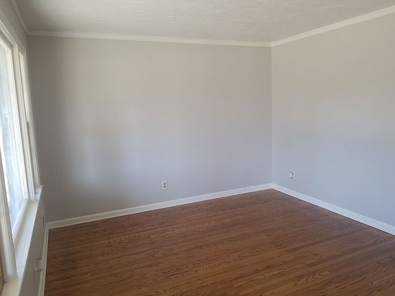 4th image of 7509 Norwich Blvd