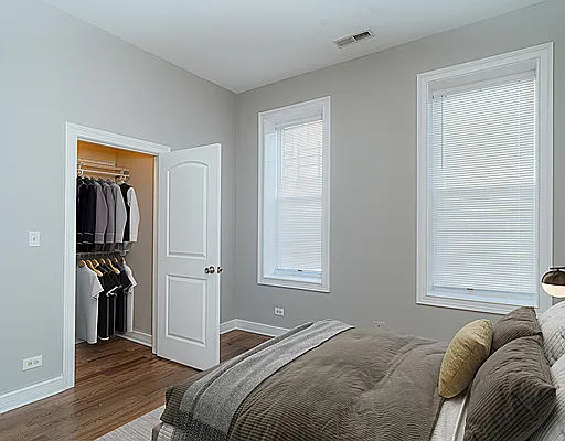 849 N Winchester Ave #2R — Photo 9