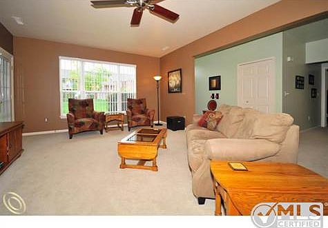 D30_1320 copy.jpg