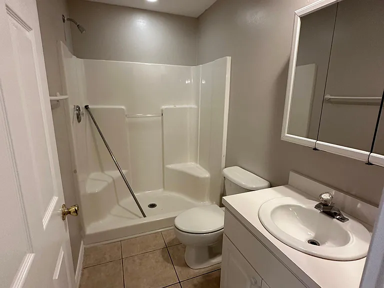 121 Dahl Ave #B — Photo 8