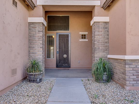 3rd image of 15465 W Meadowbrook Ave