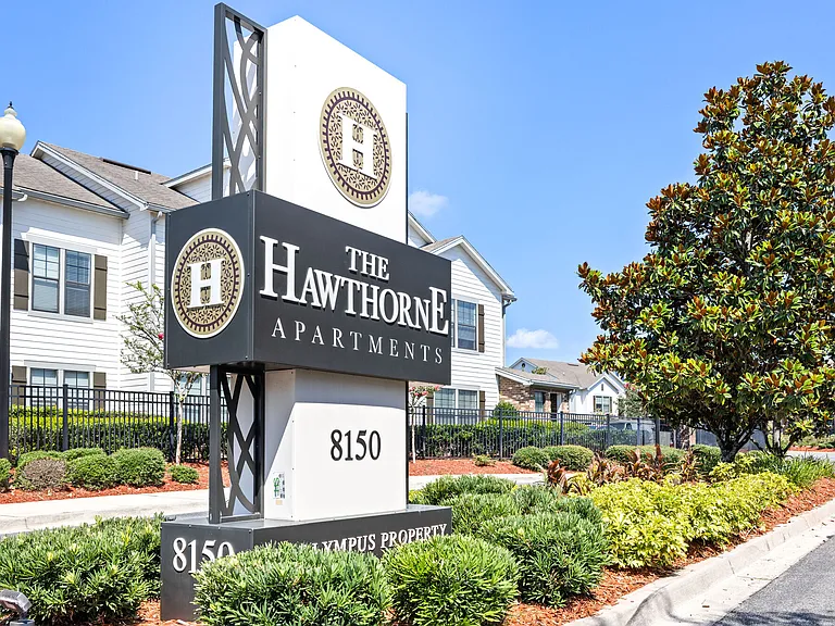 The Hawthorne — Photo 40