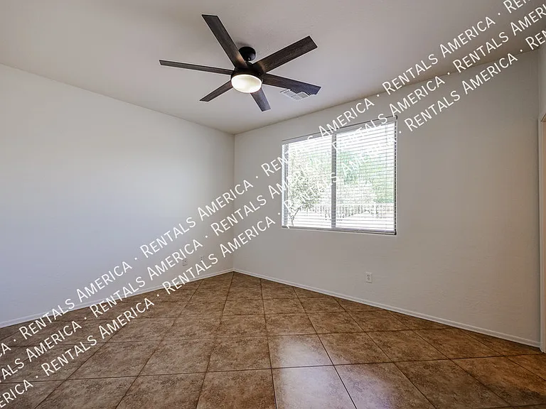 21260 E Calle Luna — Photo 17