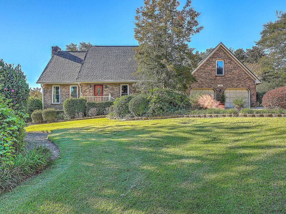 1st image of 106 Santee Cooper Anx