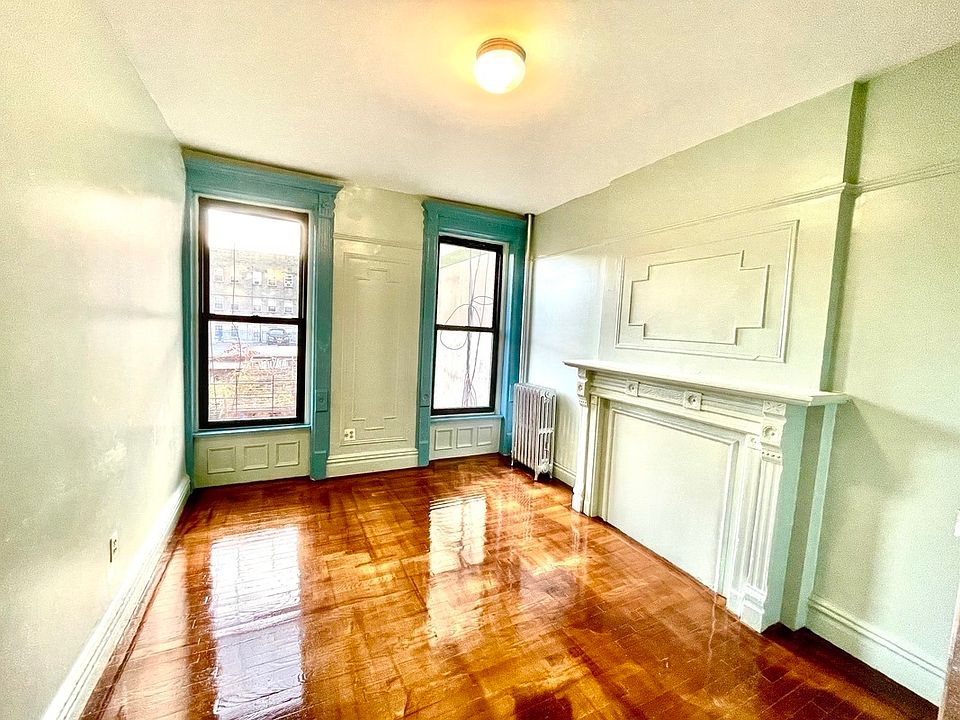 1st image of 806 Bergen St APT 2