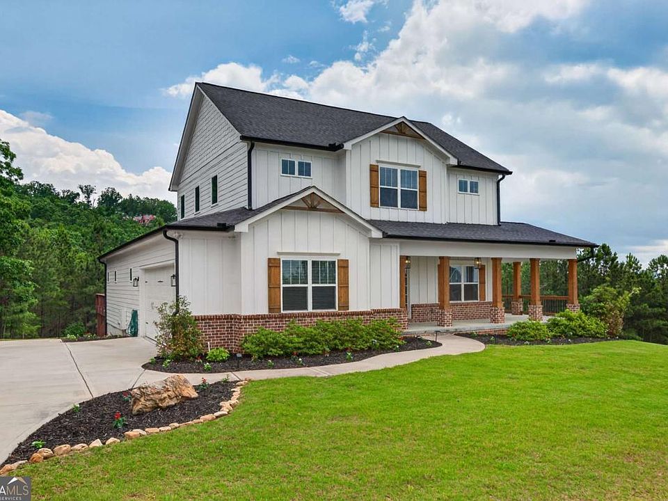 1st image of 548 Stoneledge Rd