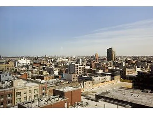 Sold by Coldwell Banker Mid Plaza Real Estate | media 8