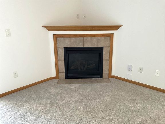 3rd image of 505 Penn Ct APT 11