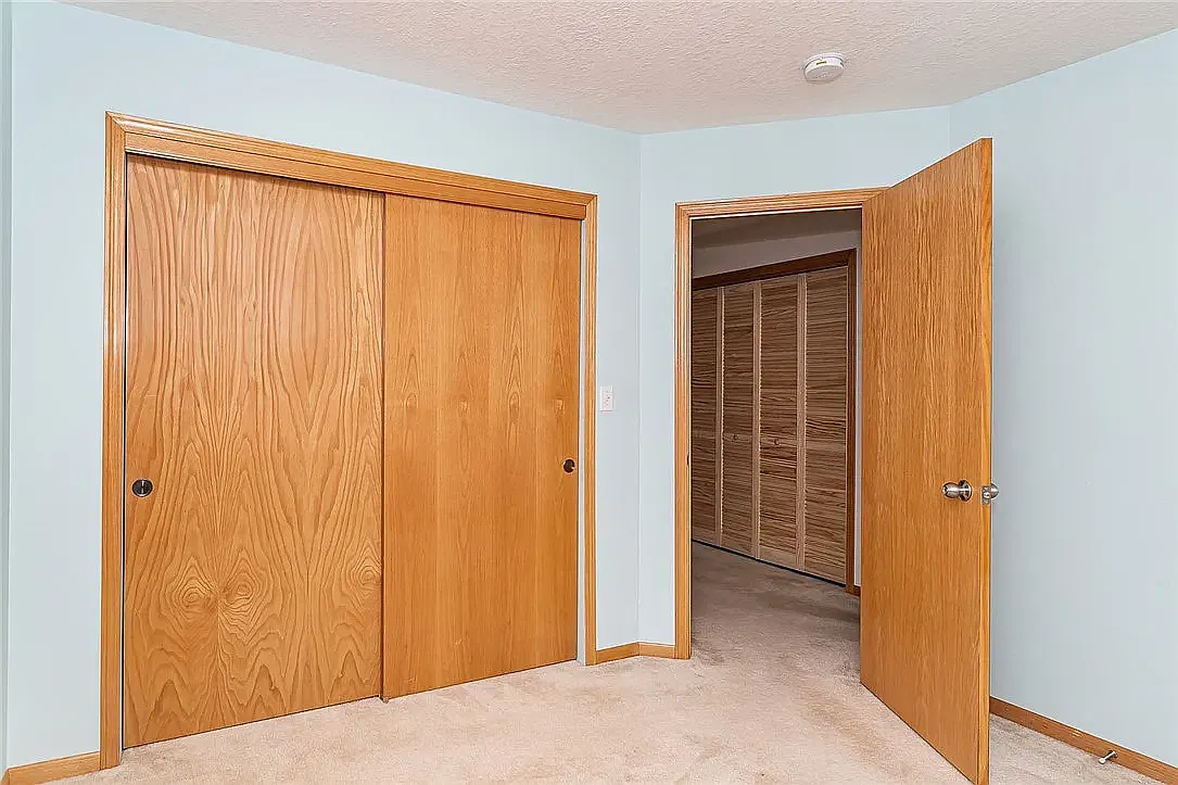 3 bed, 1326 sqft, $550 — Photo 4
