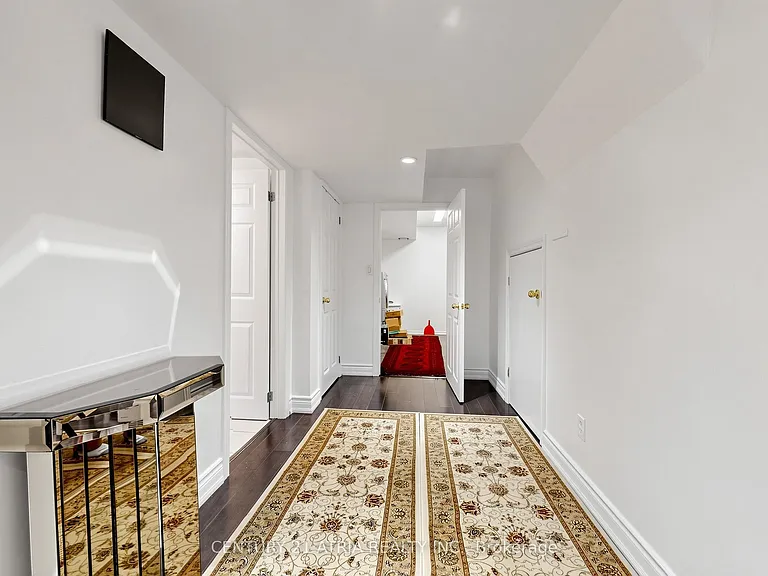 15 Paulgrave Ave — Photo 29