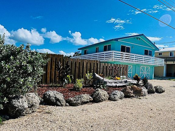 2nd image of 6501 Oceanview Ave