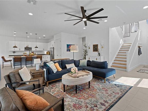 3rd image of 20860 Thistle Leaf LN