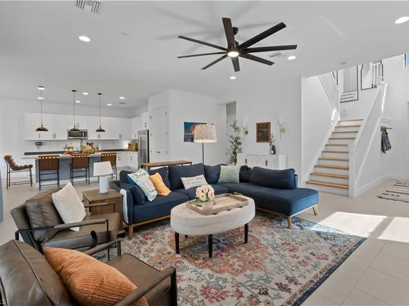 20860 Thistle Leaf LN, ESTERO, FL 33928