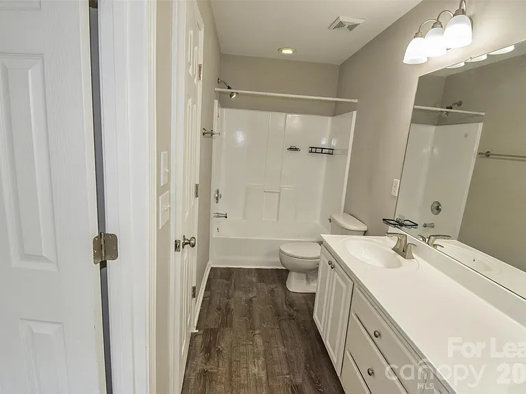 15469 Asterwind Ct — Photo 8