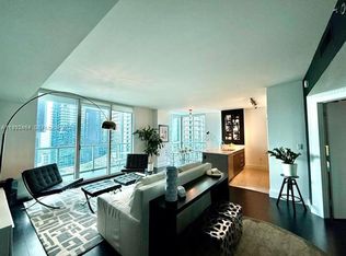 55 SE 6th St APT 3302, Miami, FL 33131