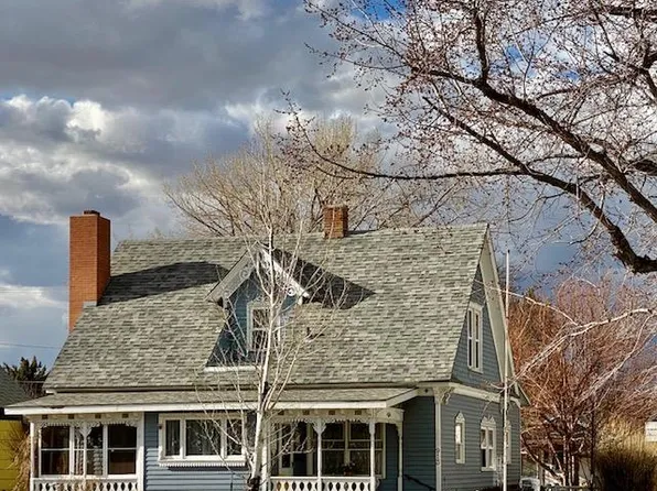913 Sheridan Ave, Cody, WY 82414
