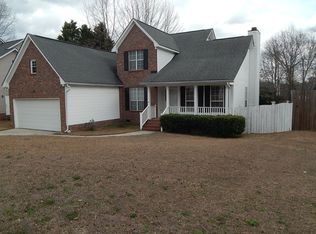 305 Hunters Ridge Dr, Ridgeway, SC 29072