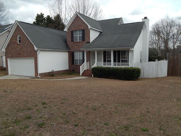 305 Hunters Ridge Dr