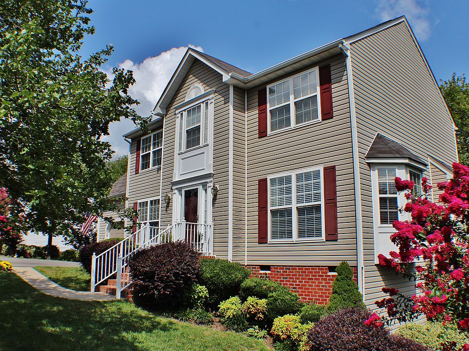 1st image of 8308 Mendenhall Pl