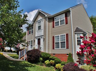 8308 Mendenhall Pl, Mechanicsville, VA 23111