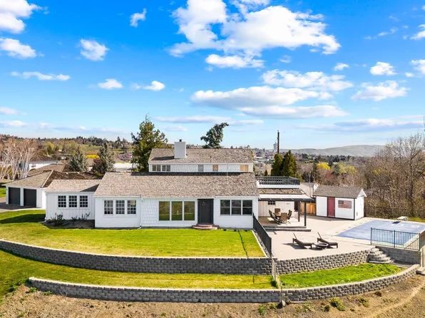 5 N 80th Ave, Yakima, WA 98908