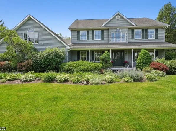 24 Westview Dr, Blairstown Twp., NJ 07825