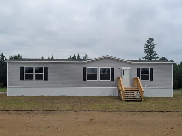 8565 Black Creek Rd., Nichols, SC 29581