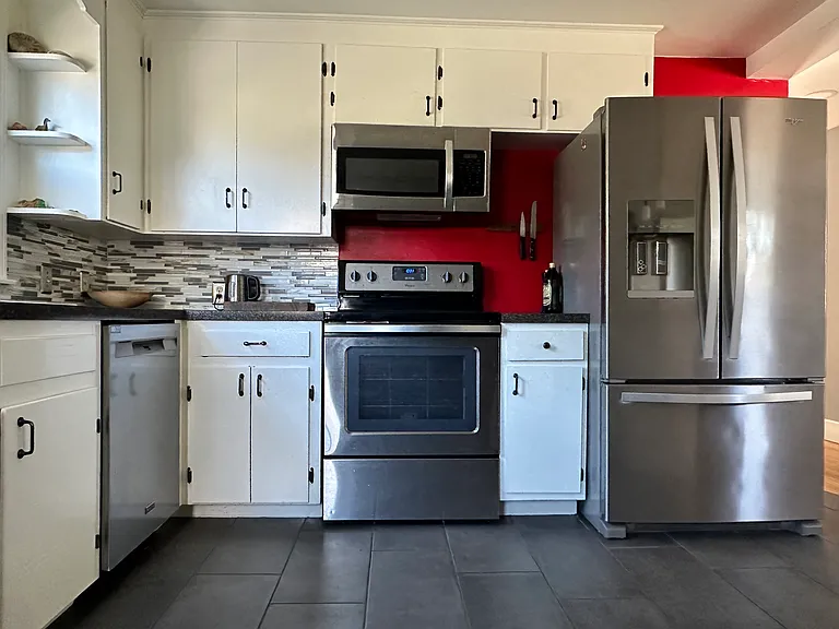 39 Brookside Ave — Photo 12
