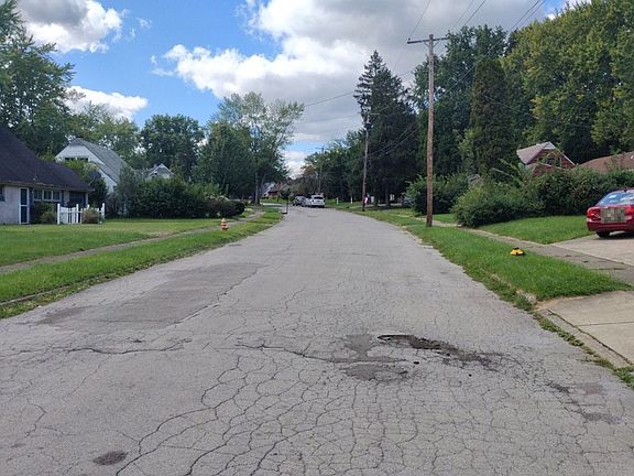 4th image of 3500 Champlain Ave