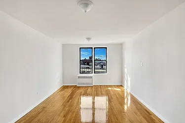 Rented by Pistilli Realty Group