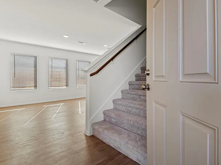 17194 Quaking Aspen Ln — Photo 6
