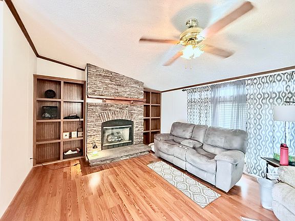 4th image of 7842 Lay Road