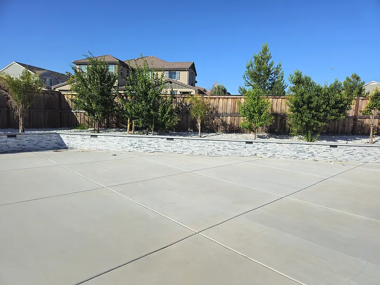 6599 Redbloom Ct — Photo 25