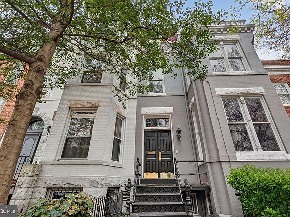 5th image of 15 3rd St NE #5