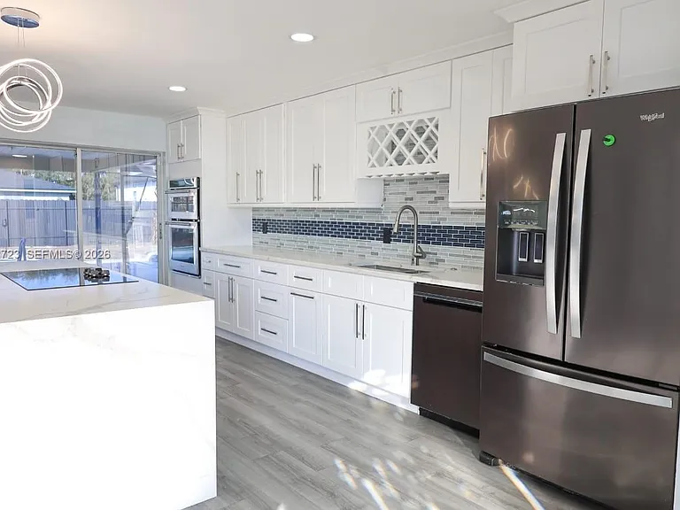 1206 SE 23rd Pl — Photo 5