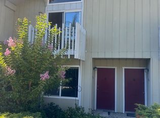 116 Jack London Dr #116, Santa Rosa, CA 95409