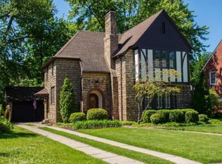 1712 Wayne St, South Bend, IN