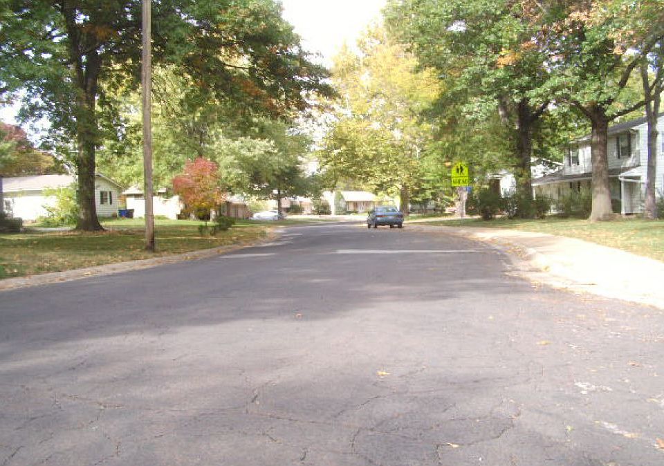 2nd image of 329 S Stevenson St