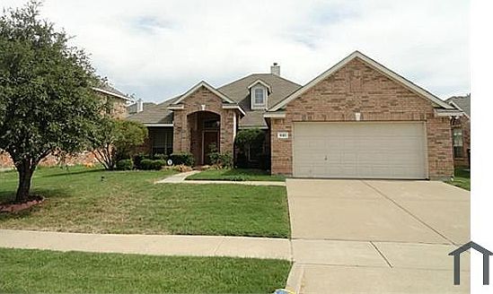 1st image of 616 Primavera Dr