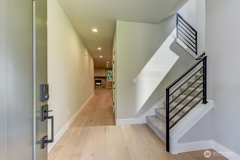 4th image of 19312 Meridian Drive SE #CW 11