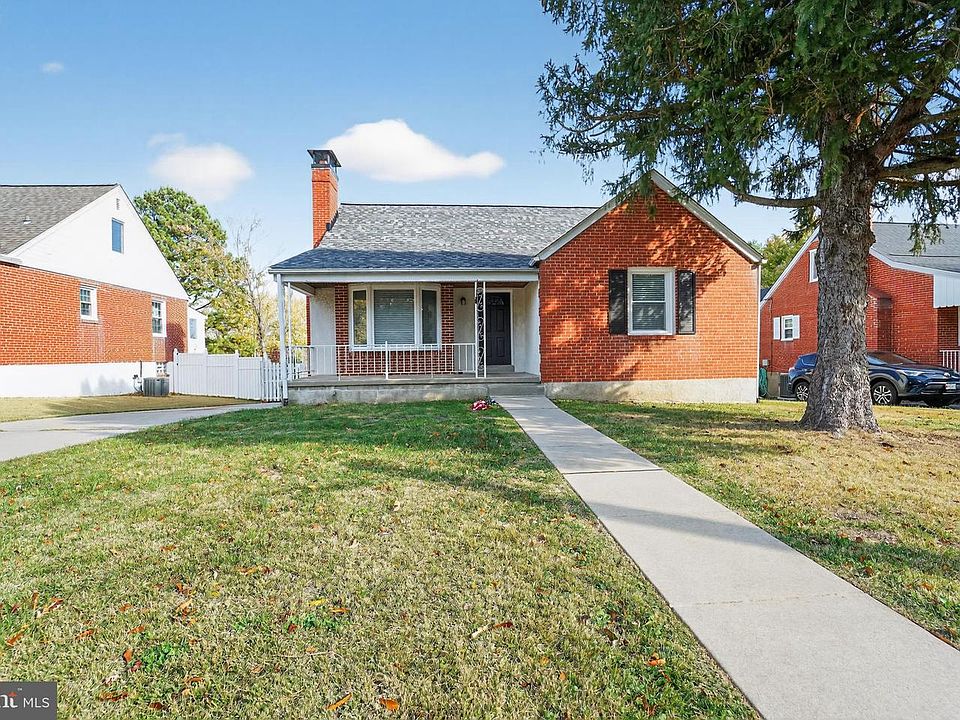 1st image of 8913 Yvonne Ave